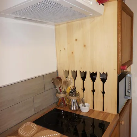 Valley View Apartment Kambresko