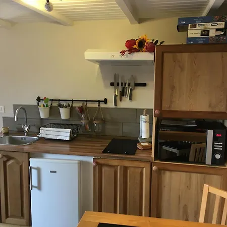 Valley View Apartment *
